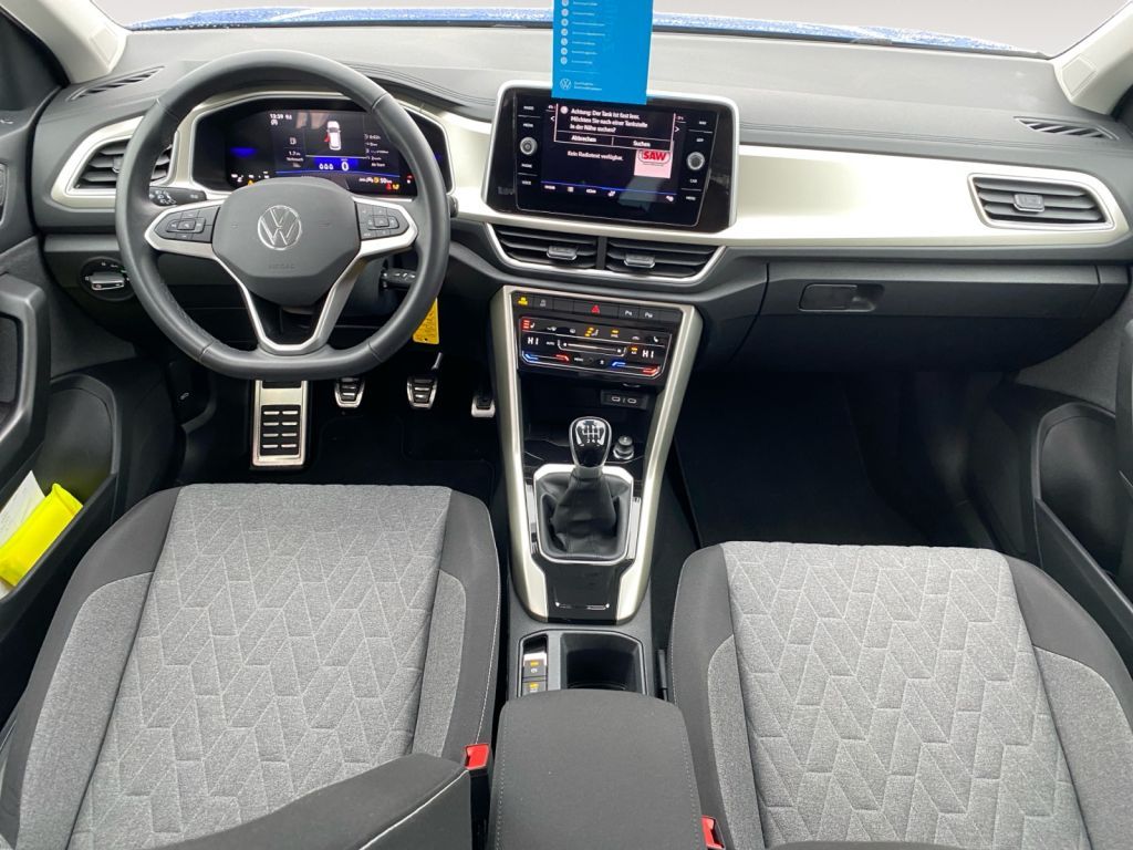 Fahrzeugabbildung Volkswagen T-Roc 1.5 TSI Move *3 Jahre Anschlussgarantie*
