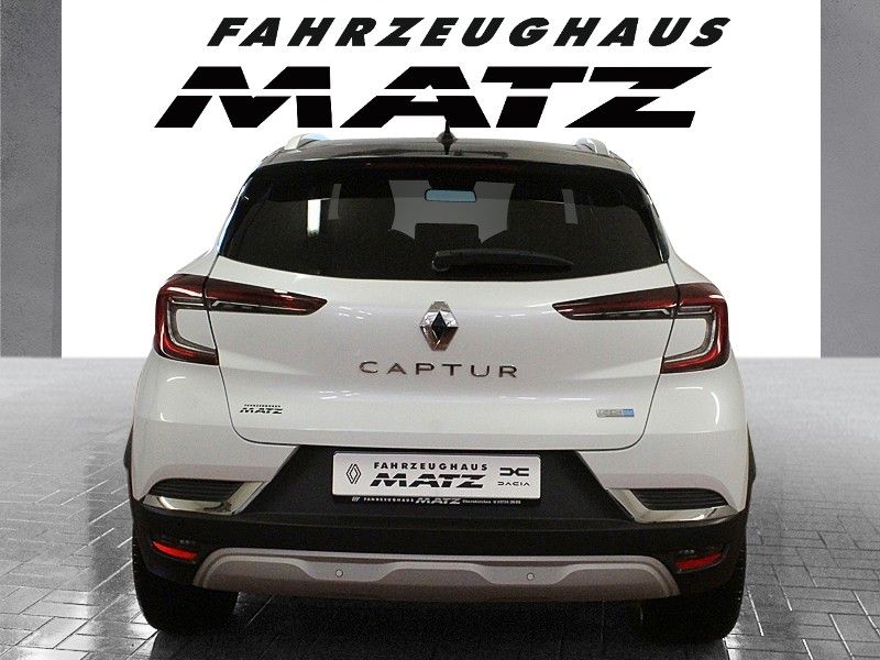 Fahrzeugabbildung Renault Captur E-Tech Plug-in 160 Plug in Hybrid