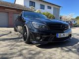 Mercedes-Benz C 63 AMG AMG - Mercedes-Benz C 63 AMG: Schwarz, Limousine