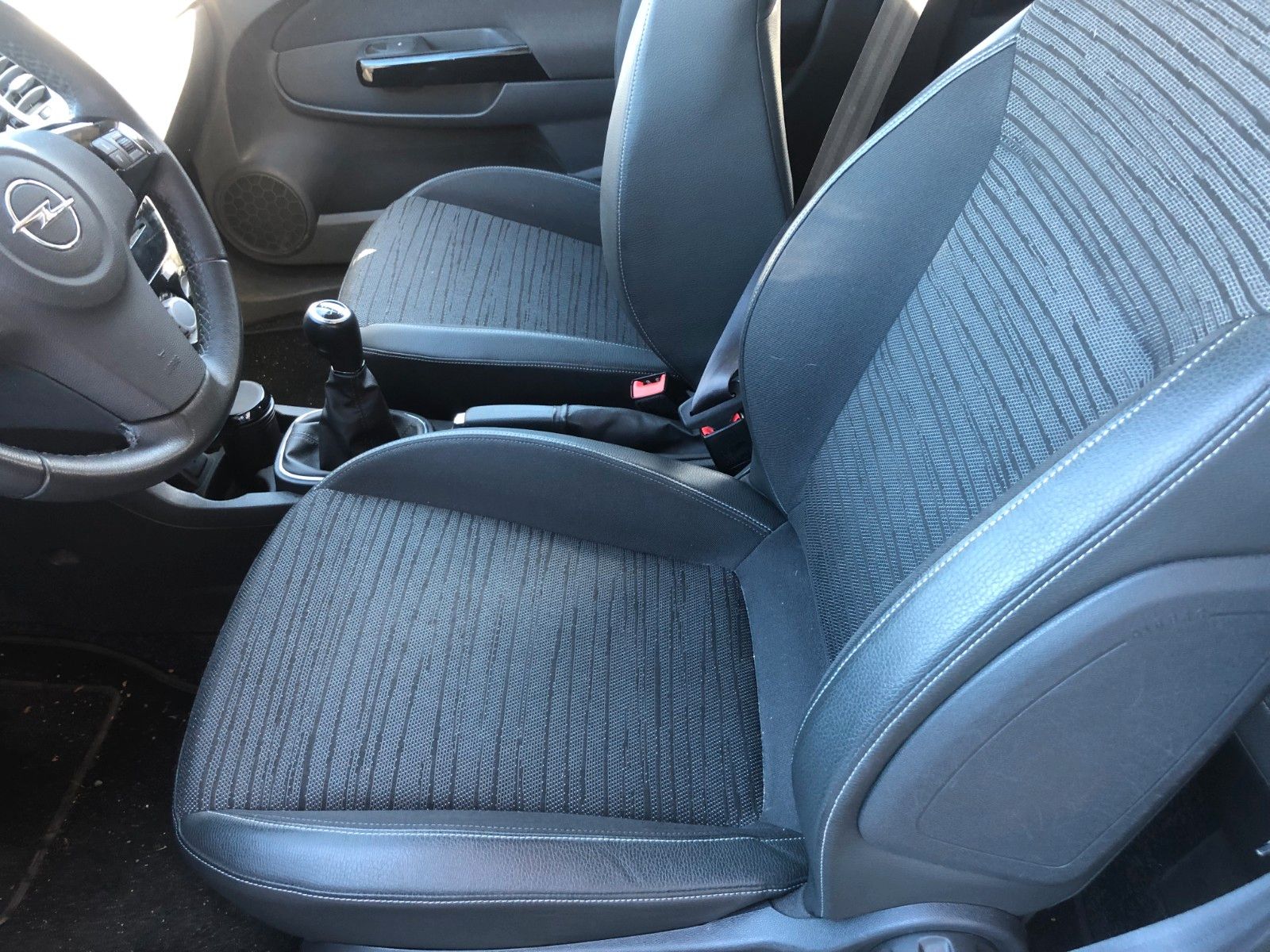 Fahrzeugabbildung Opel Corsa D Energy