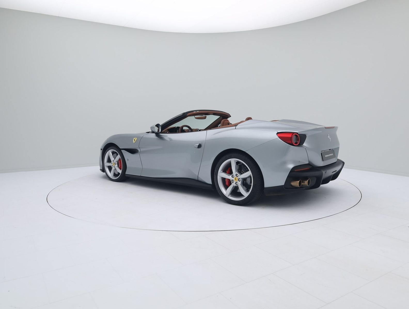 Ferrari Portofino M I GRIGIO TITANIO I Ferrari Hamburg foto 11