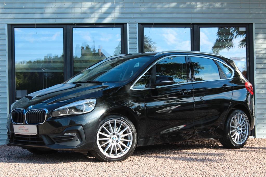 Image of BMW 218