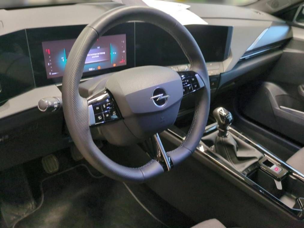 Fahrzeugabbildung Opel Astra L Sports Tourer GS 1.2Turbo