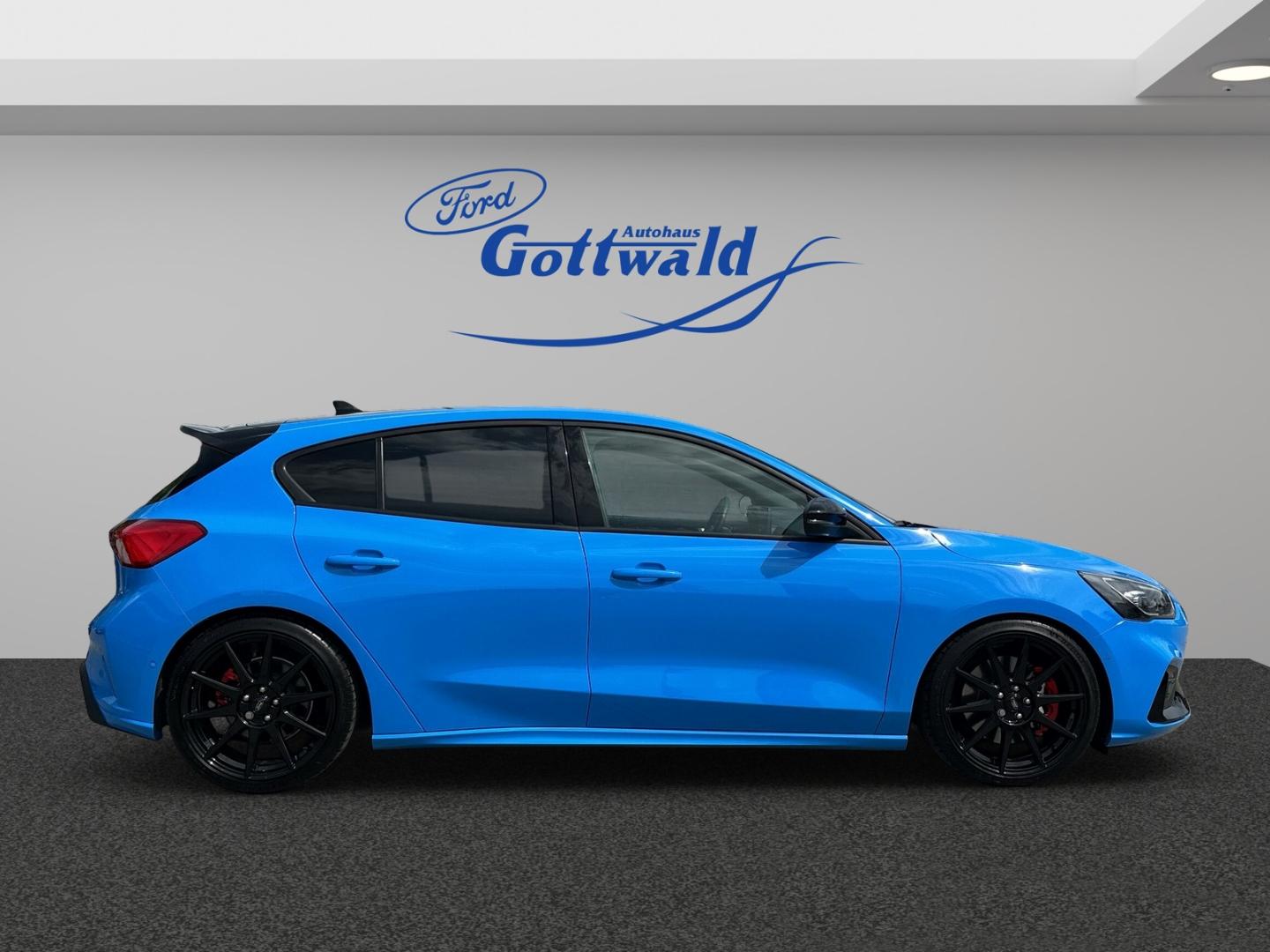 Ford Focus ST Edition 2.3l KW RECARO B&O LED ACC HUD 