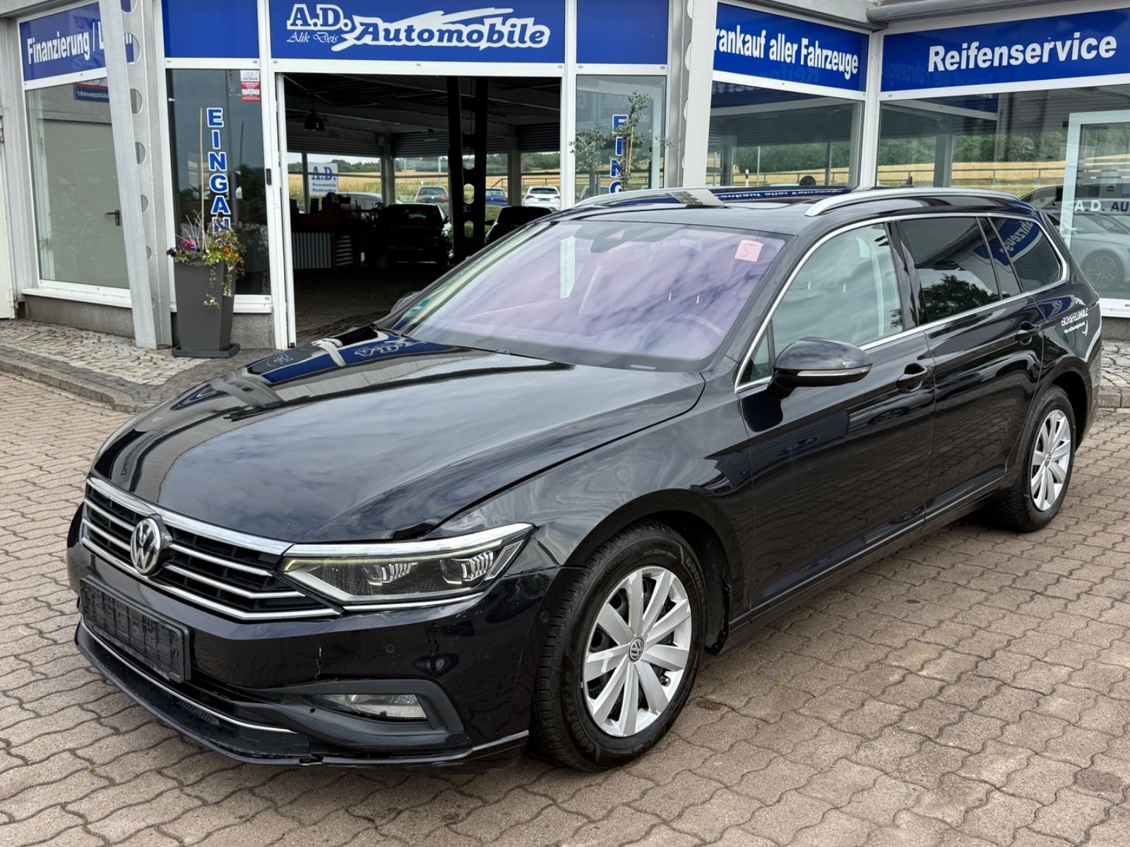 VW Passat Variant Business Massage Pano 360°Kamera