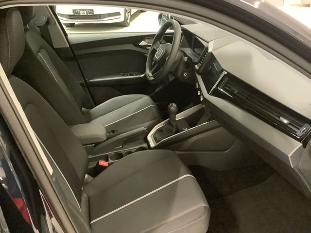 A1 Sportback advanced 25 TFSI,Carplay,PDC hinten