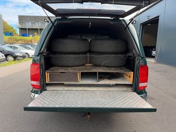 Volkswagen Amarok - 10