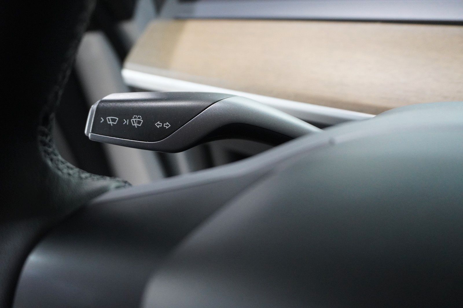 Tesla Model Y LONGRANGE DUAL-MOTOR NAVI LED KAMERA DAB foto 23