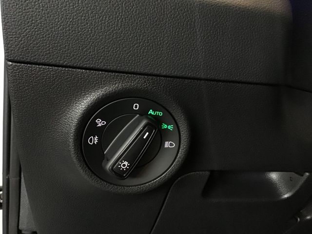 Fahrzeugabbildung Skoda Karoq Sportline 1.5TSI AHK/ACC/Matrix/Standheizu