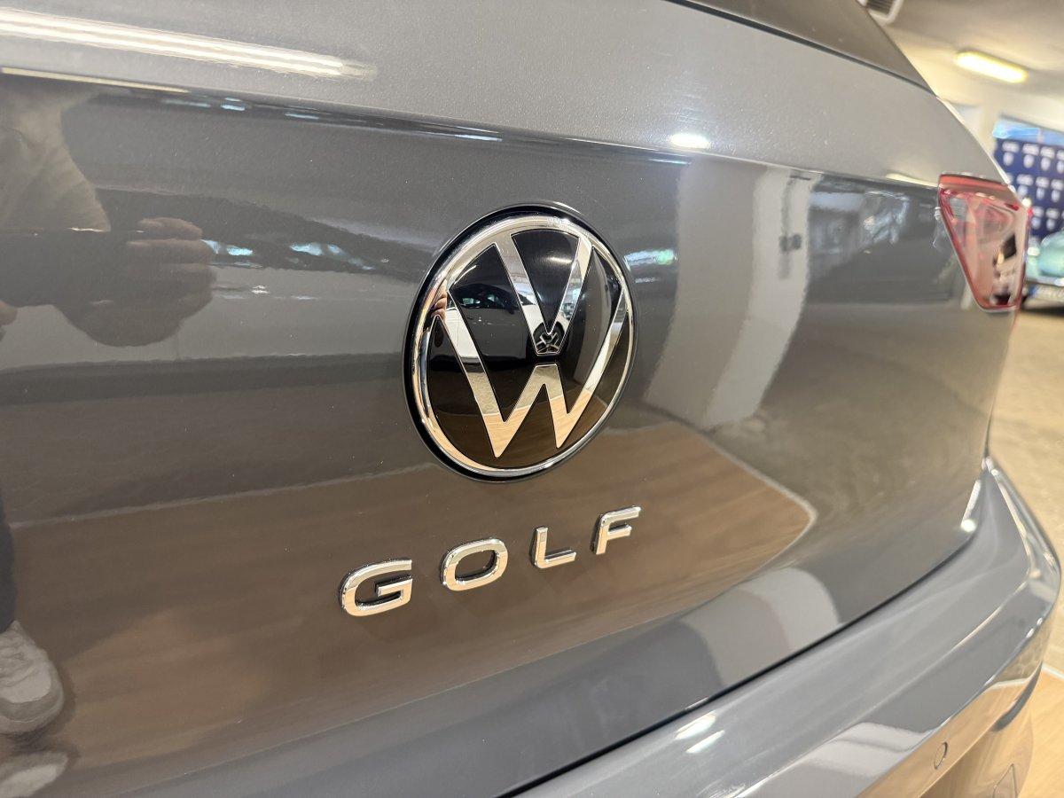 Volkswagen Golf VIII 1,0l TSI Move, миниатюра 7