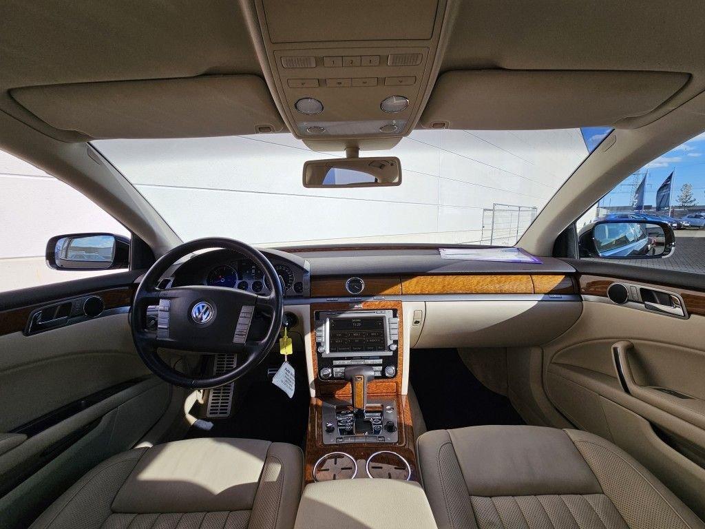 Volkswagen Phaeton 3.0 V6 TDI DPF 4MOTION Automatik | Navi