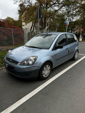 Ford Fiesta 1,4 TÜV 03.2025