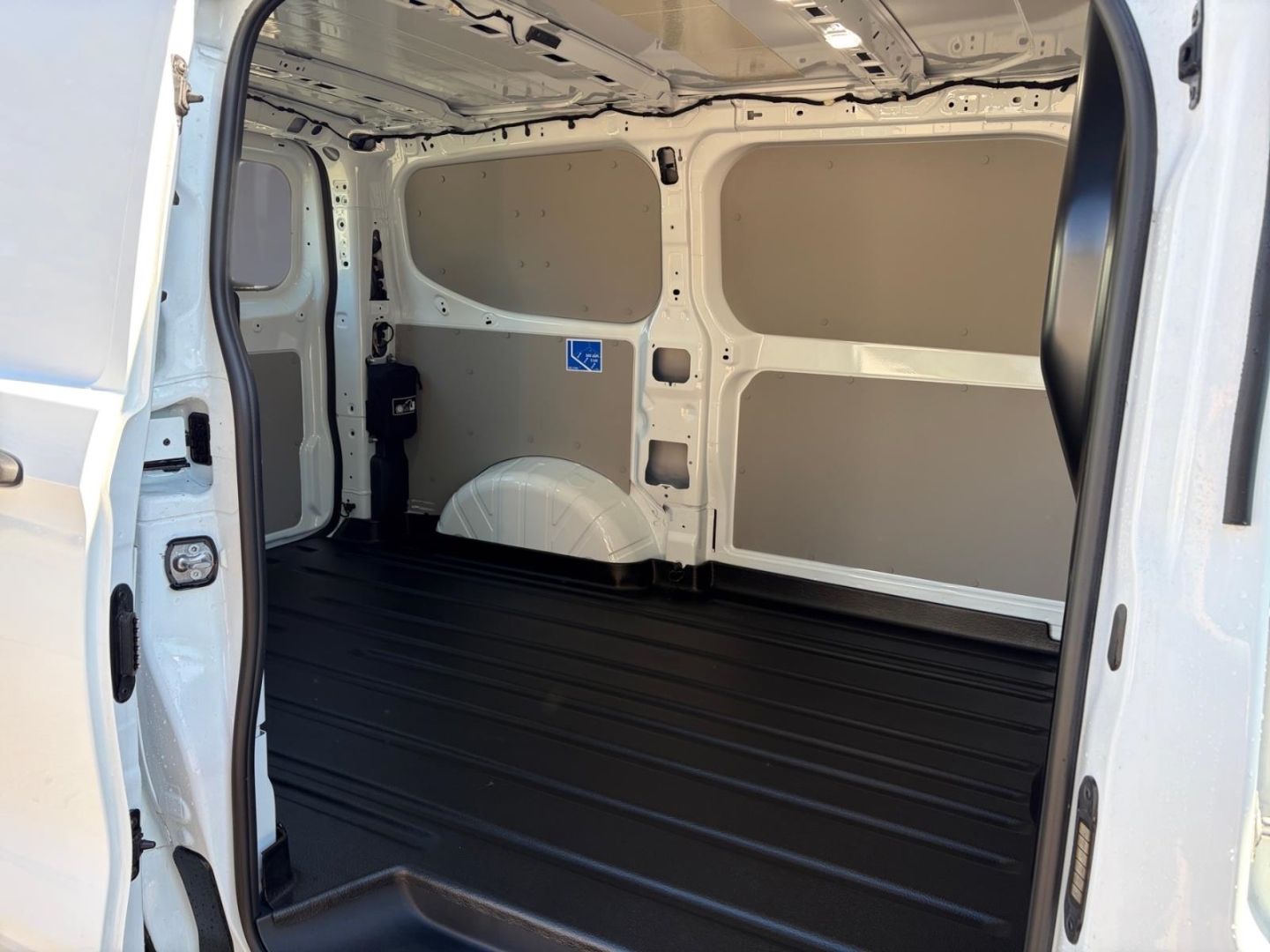 Fahrzeugabbildung Ford Transit Custom Kasten 300 L1 Trend FWD