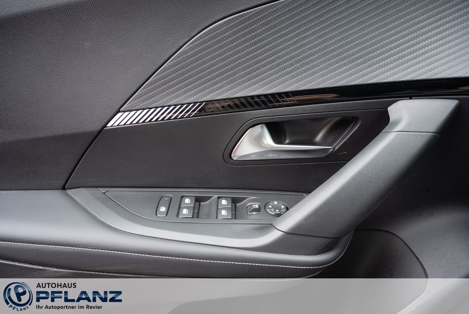 Peugeot 2008 - Bild 11