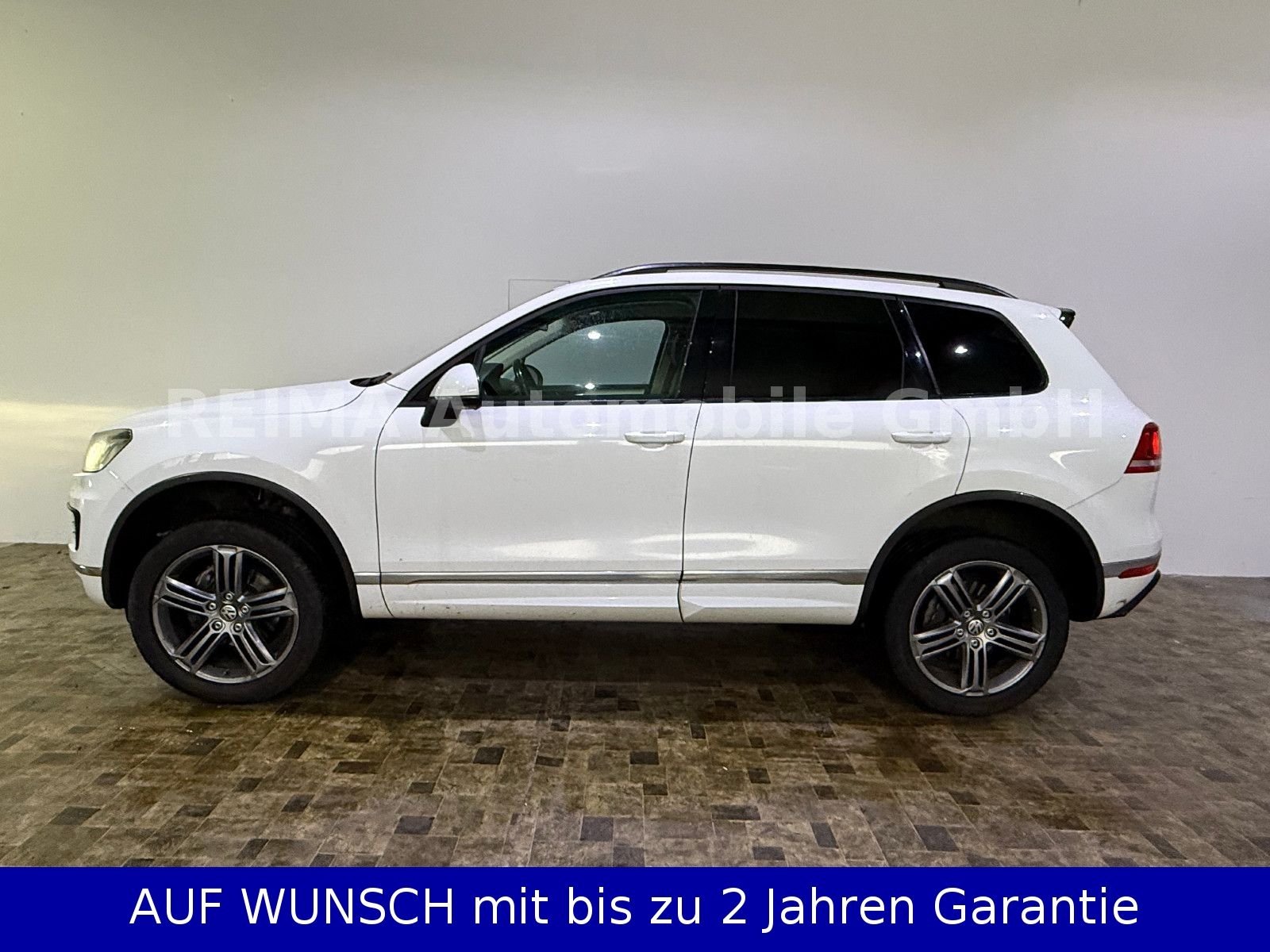 Fahrzeugabbildung Volkswagen Touareg V6 TDI 4Motion, R-Line, Pano, Xenon