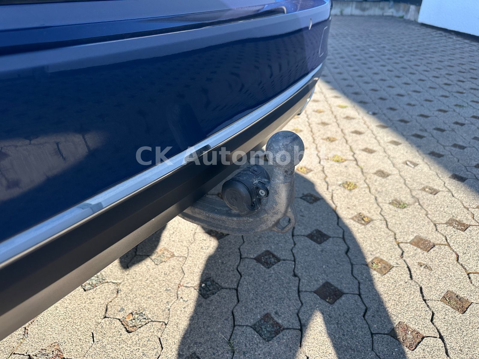 Fahrzeugabbildung BMW 530e xDrive Touring Luxury Line/Pano/LED/Kam/AHK