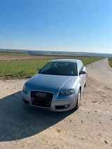 Audi A3 Limousine  3 türig - Audi A3: Türig