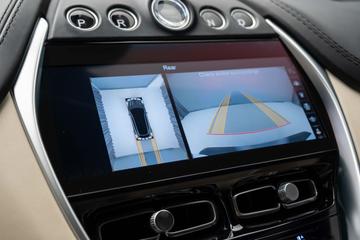 صورة مصغرة 30 لـ 2022 Aston Martin DBX