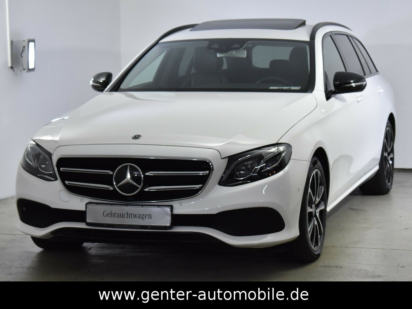MERCEDES-BENZ E 400d T 4M AVANTGARDE COMAND WIDESCREEN LED AHK