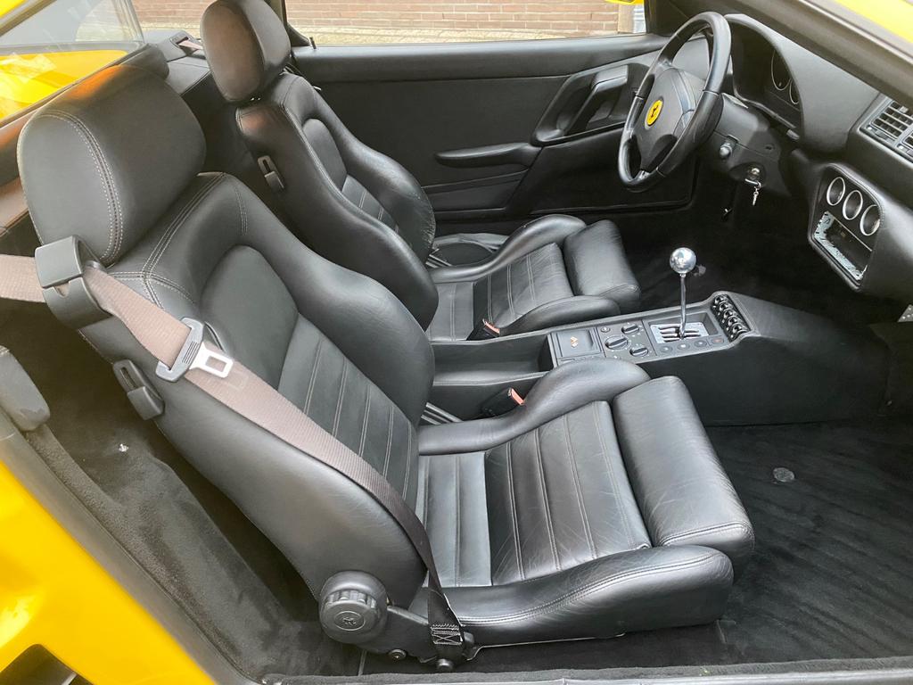 1995 Giallo GTS Manual 2.7 — photo 2