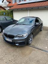 BMW M235i Coupe - BMW M235: M235i