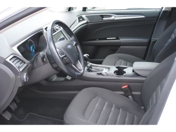 Fahrzeugabbildung Ford Mondeo 1,5 L Business Edition +KAMERA+TEMPOMAT+
