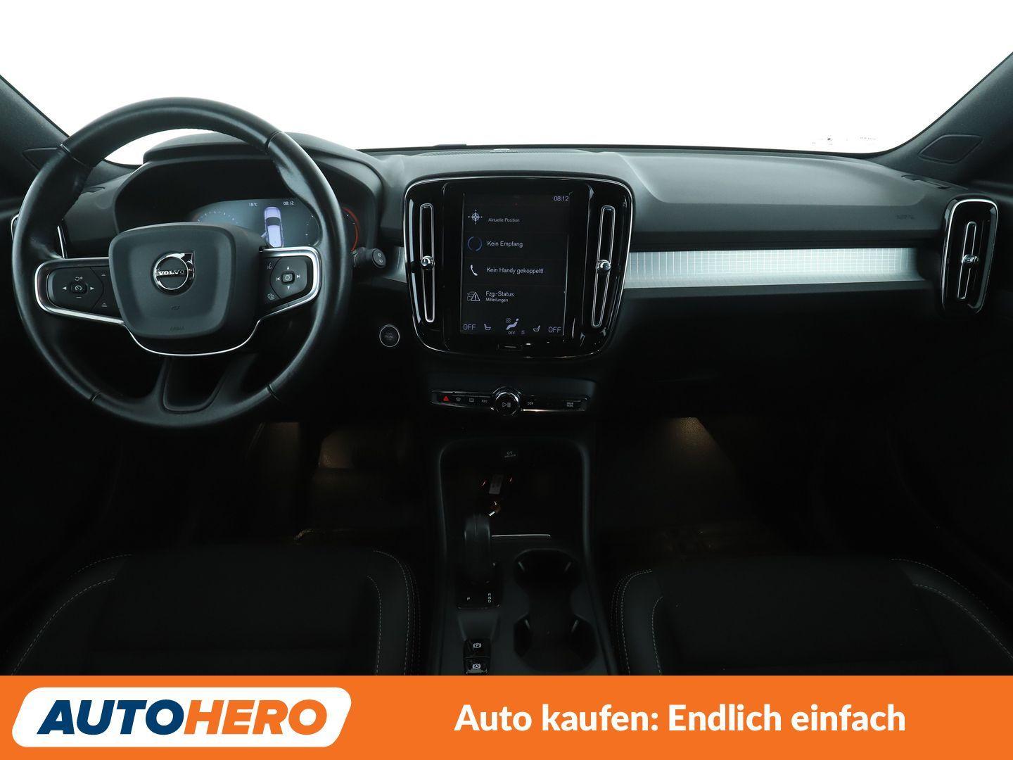 Volvo XC40 2.0 D3 Momentum AWD Aut.*NAVI*VC*TEMPO*CAM*