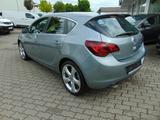 Opel Astra J Lim. 5-trg. Sport - gebrauchte Opel Astra aus dem Jahr 2009