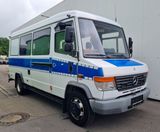 Mercedes-Benz 814 D Vario 11 Sitzer Mannschaftswagen Polizei - Mercedes-Benz Diesel Dreiseitenkipper 814