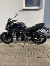 Kawasaki Z650 Scheckheftgepflegt mit Zubehör auch für A2 - KAWASAKI 650 F