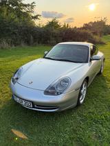 Porsche 996 Carrera 4 Wenig KM! Service +TÜV neu! - gebrauchte Porsche 996 aus dem Jahr 2000