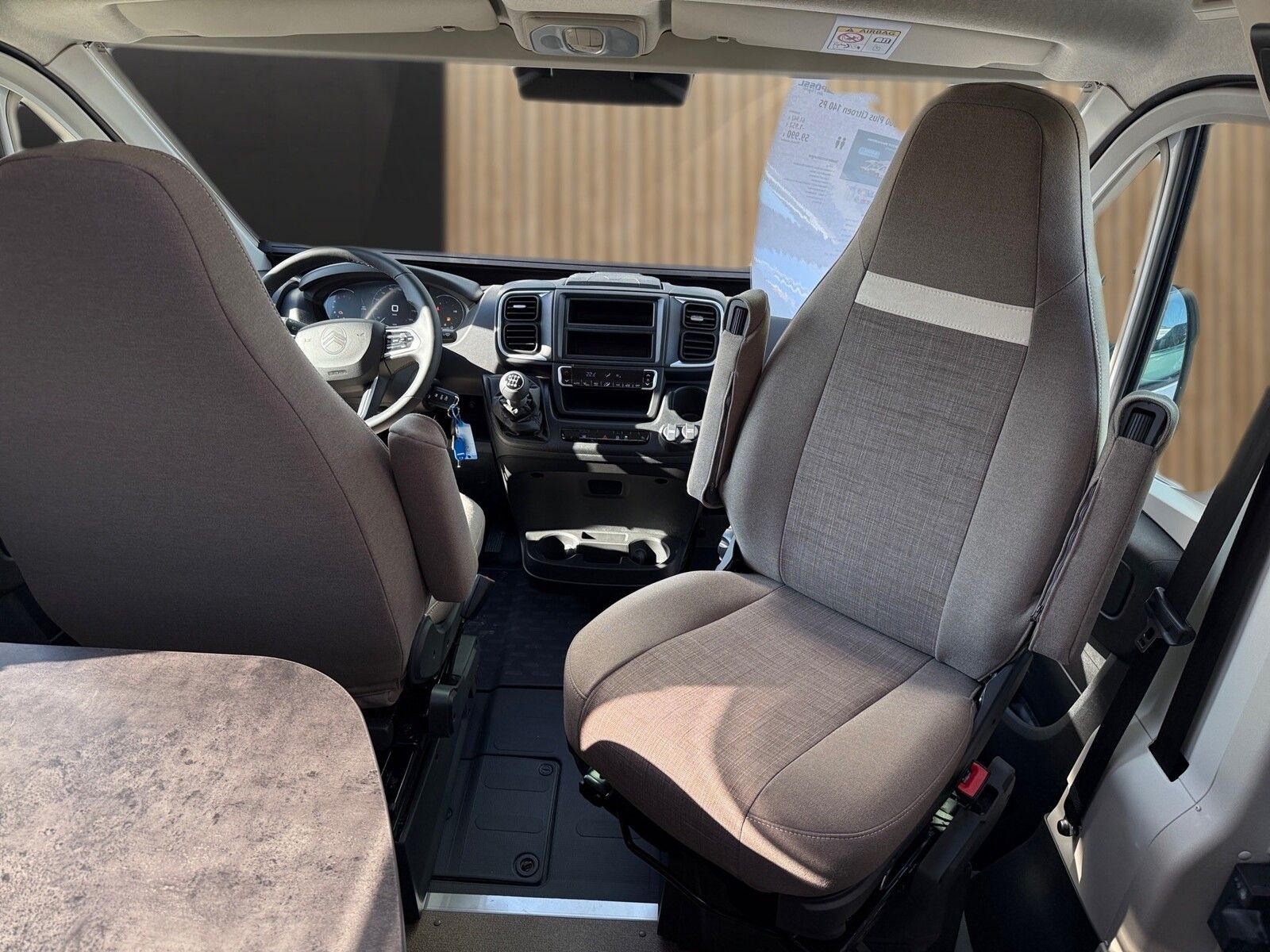 Fahrzeugabbildung Pössl Summit 600 Plus Citroen 140 PS