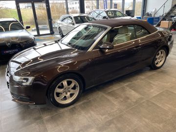 Audi A5 Cabriolet 1.8 TFSI *NAVI*PDC*SZHZ*BIXENON*KAM