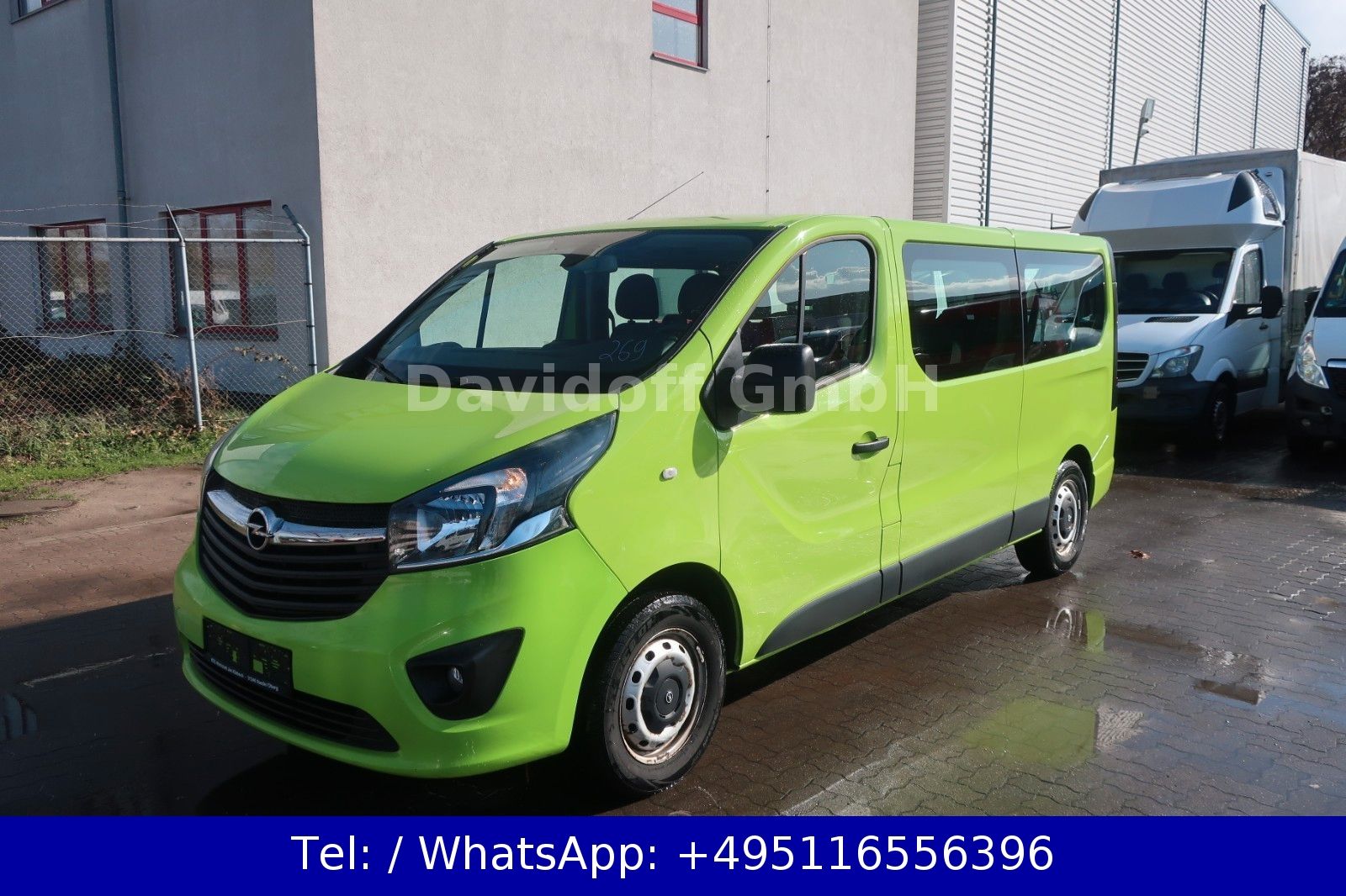 Opel Vivaro - 1