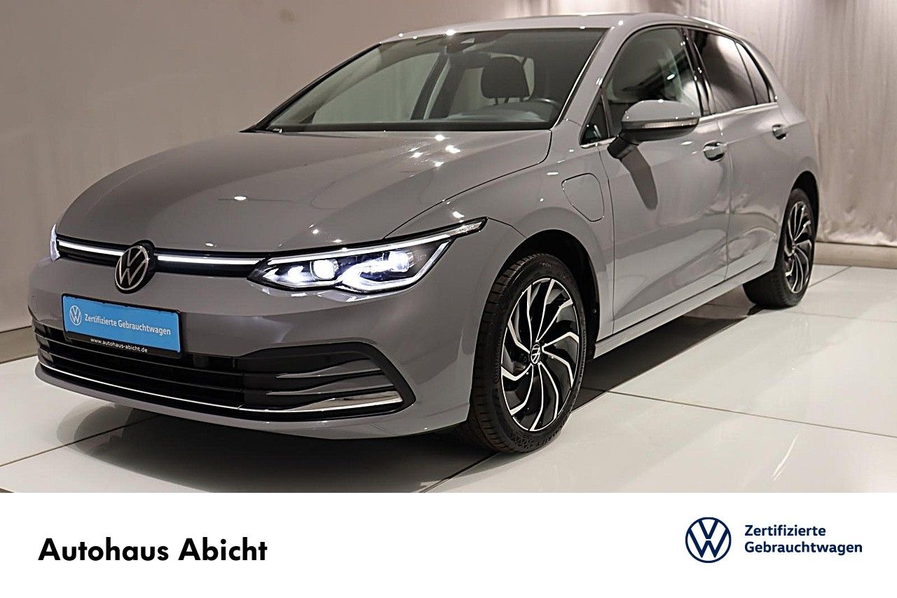 Volkswagen Golf Style 1.4 eHybrid DSG NAVI KAMERA IQ.LIGHT 