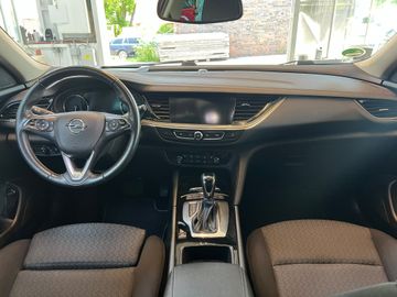 Opel Insignia - 10
