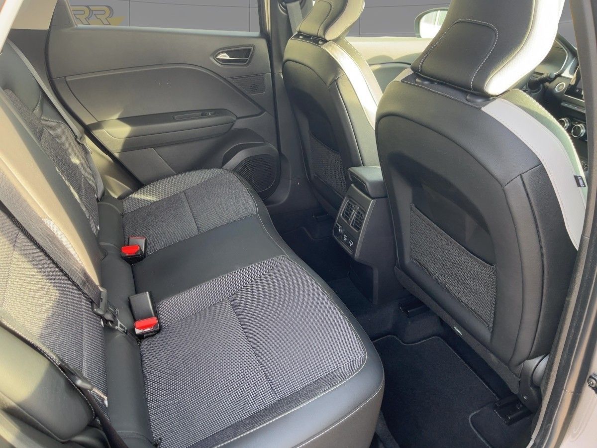 Fahrzeugabbildung Renault Captur Intens TCe 90