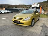 Peugeot 307 CC Cabrio-Coupe Basis*GEPFLEGT*TÜV-01.2026 * - Peugeot 307 mit Benzin-Antrieb: Cabrio, 2.0