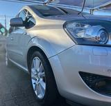 Opel Zafira B 1.7 CdTi AHK Xenon Sport 7 S... - Opel Zafira Sport mit Diesel-Antrieb