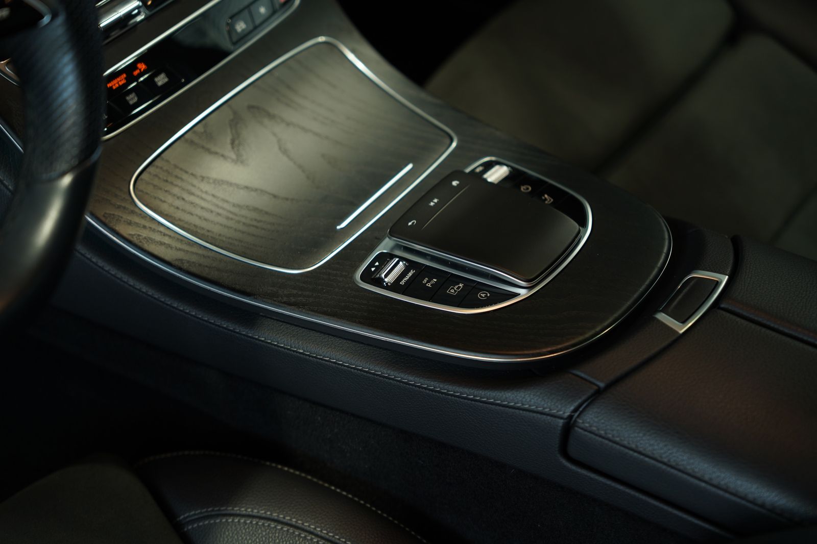 Mercedes Benz E 300