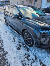 Hyundai IONIQ 9 110 kWh Allradantrieb Uniq Relax Paket - graue Hyundai IONIQ 9