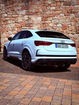Audi RSQ3 Sportback | EZ 04/2024 | 8.000 km | Voll - gebrauchte Audi RSQ3 aus dem Jahr 2024