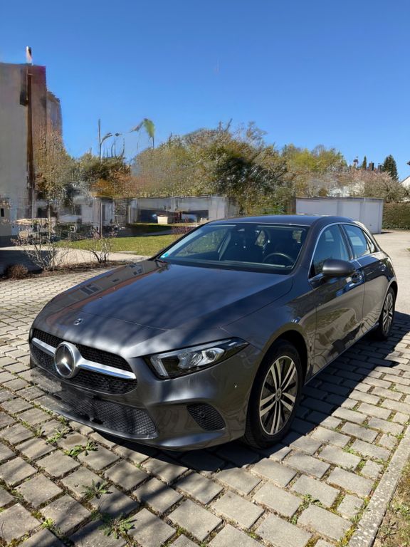 Image of Mercedes-Benz A 250