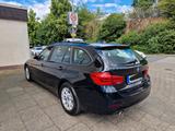 BMW 318d Touring von 2018, scheckheftgepflegt - BMW 318 in Köln