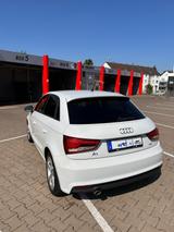 Audi A1 1.6 TDI S tronic Sportback - Audi A1 mit Diesel-Antrieb: Kleinwagen, Automatik