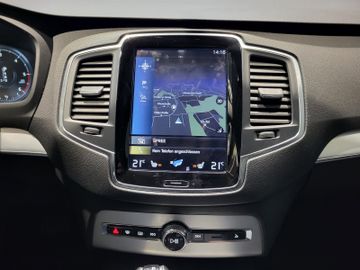 Volvo XC90 - 10