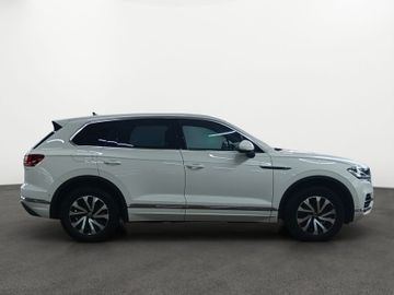 Volkswagen Touareg - 7