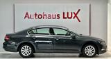Volkswagen Passat DSG*DIESEL*LIMO*URANO-GRAU*LED*KEYLESS* - VW Passat Gebrauchtwagen in Düsseldorf