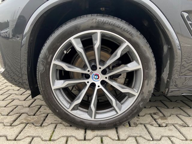 BMW X3 xDrive 20iA M-Sport LkHz AHK DrivAss PANO foto 6