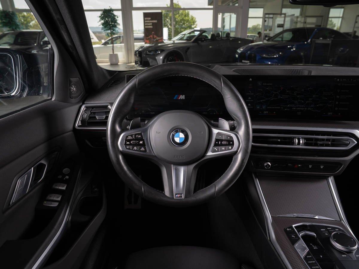 BMW M340i xDrive Touring  *PANO*HUD*H&K*NAVI*